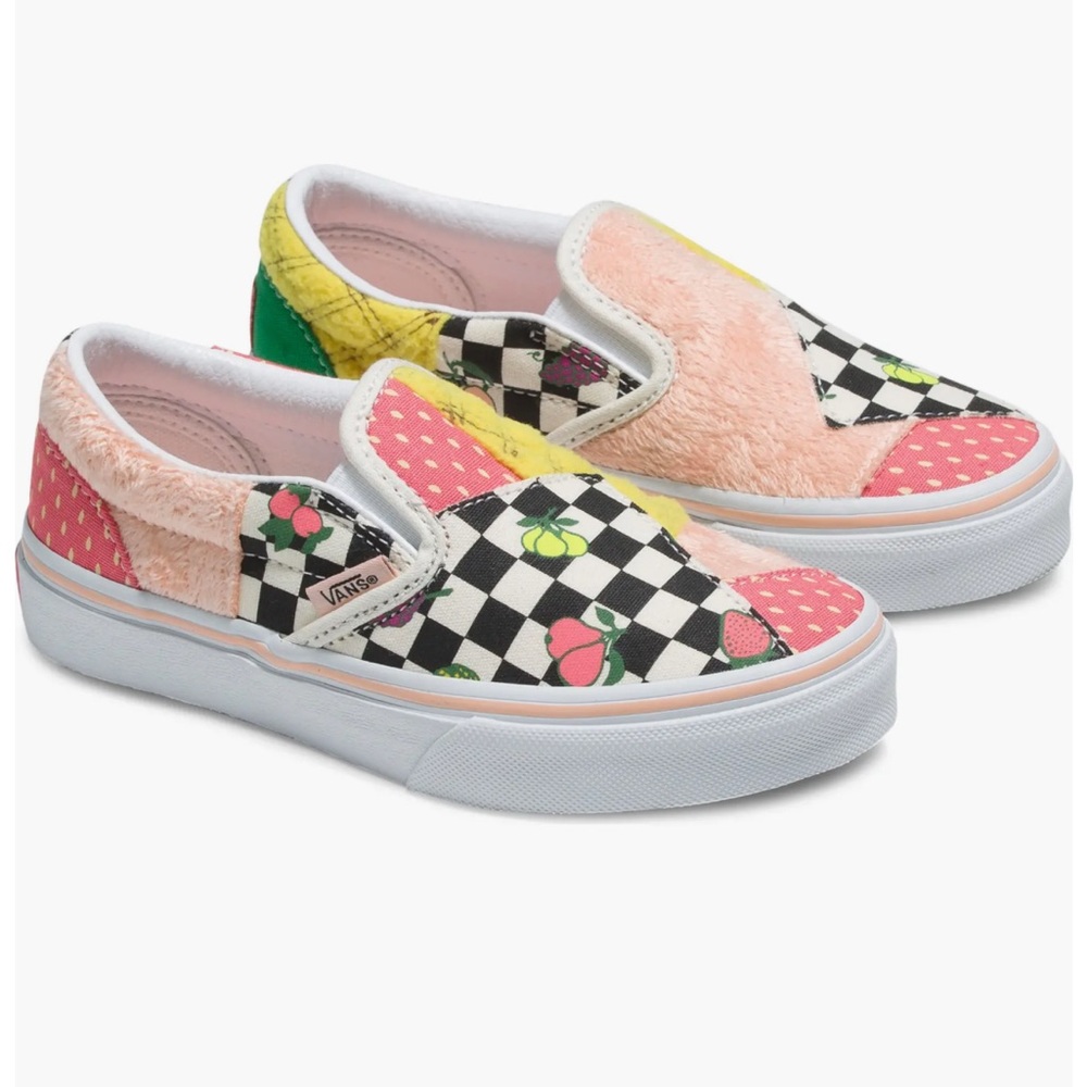 Vans Kids Pre-School Classic Slip-On Sneakers Size 13